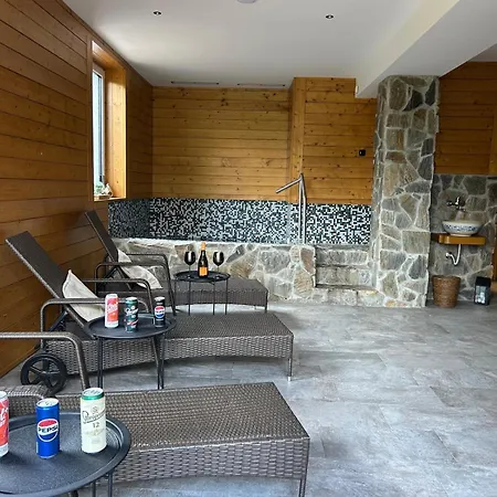 S Privatnim Wellness V Podkrkonosi