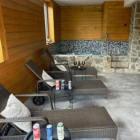 S Privatnim Wellness V Podkrkonosi Ferienhaus *