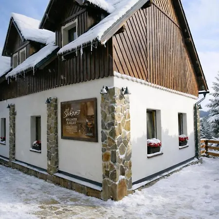 Ferienhaus S Privatnim Wellness V Podkrkonosi
